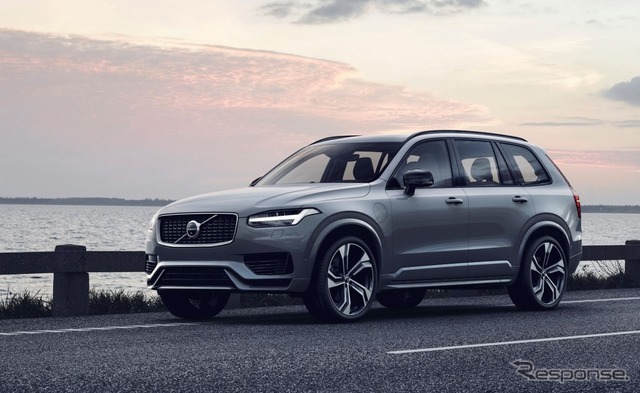 ボルボ XC90 インスクリプション T8 ツインエンジン