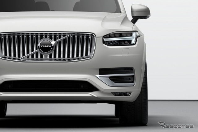 ボルボ XC90 インスクリプション T8 ツインエンジン