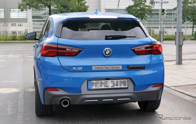 BMW X2 xDrive25e 市販型プロトタイプ　スクープ写真