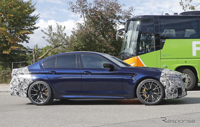 BMW M5セダン 次期型 プロトタイプ（スクープ写真）