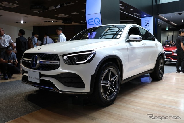 メルセデスベンツ GLCクーペ 改良新型（GLC 220d 4MATIC Coupe ダイヤモンドホワイト）