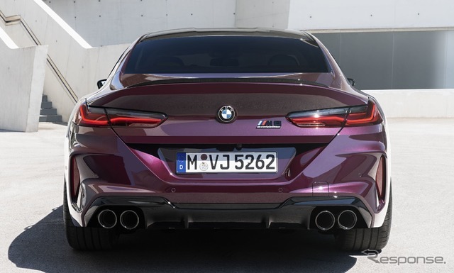 BMW M8 グランクーペ 新型