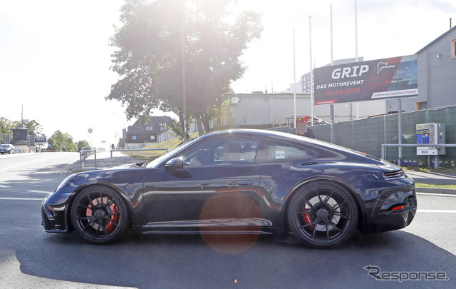 ポルシェ 911 GT3ツーリング 開発車両（スクープ写真）