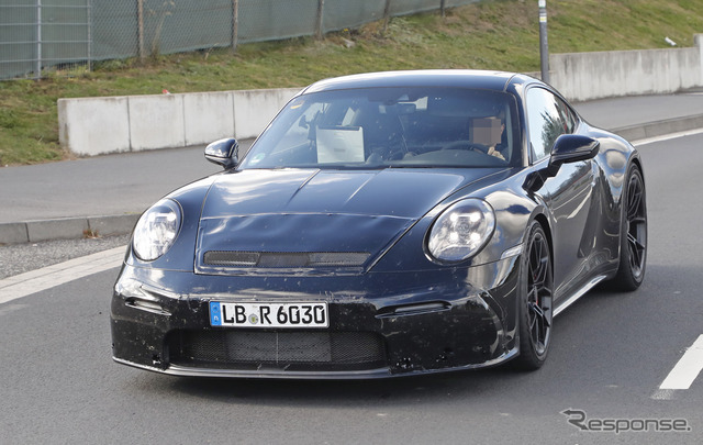 ポルシェ 911 GT3ツーリング 開発車両（スクープ写真）