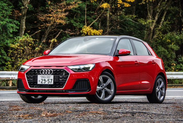 アウディ A1スポーツバック 新型（A1 Sportback 35 TFSI advansed）