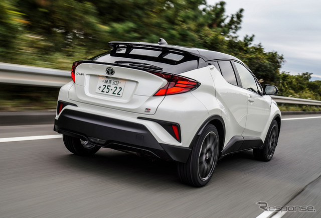 トヨタ C-HR GRスポーツ