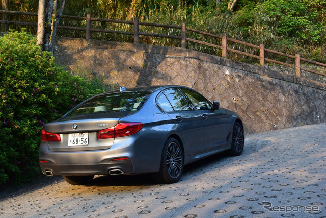 BMW 523d M Sport。大阪～奈良を結ぶ国道308号線暗峠への登り。