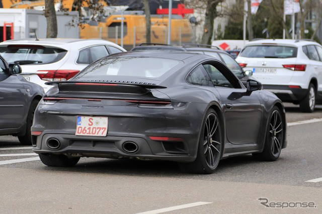 ポルシェ 911ターボS 新型プロトタイプ　（スクープ写真）