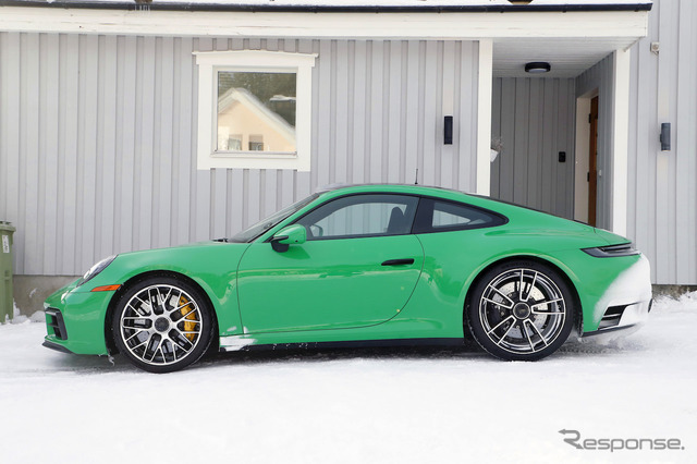 ポルシェ 911 GTS 新型プロトタイプ（スクープ写真）