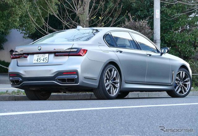 BMW 7シリーズ 新型（M760i xDrive）