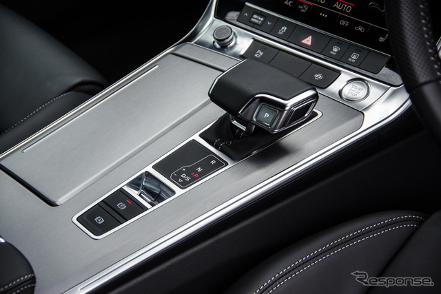 アウディ A6 45 TFSI