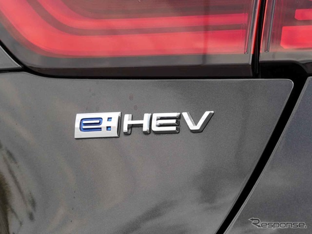 ホンダ フィット 新型（e:HEV LUXE）