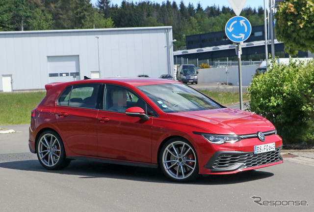 VW ゴルフGTI TCR 市販型プロトタイプ（スクープ写真）