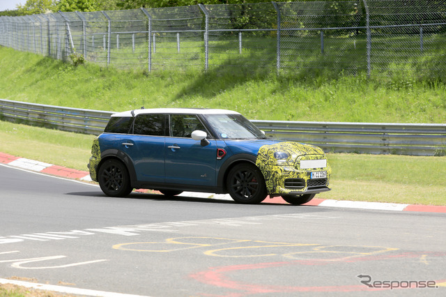 MINI クロスオーバー 改良新型プロトタイプ（スクープ写真）