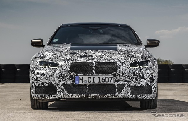 BMW 4シリーズ・クーペ 新型のプロトタイプ