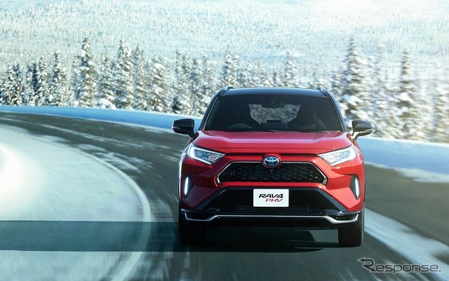 トヨタ RAV4 PHV ブラックトーン