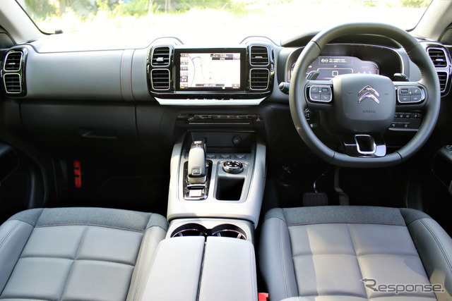シトロエン C5エアクロスSUV ガソリン仕様