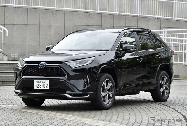 トヨタ RAV4 PHV