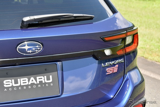 スバル・レヴォーグ STI Sport 新型