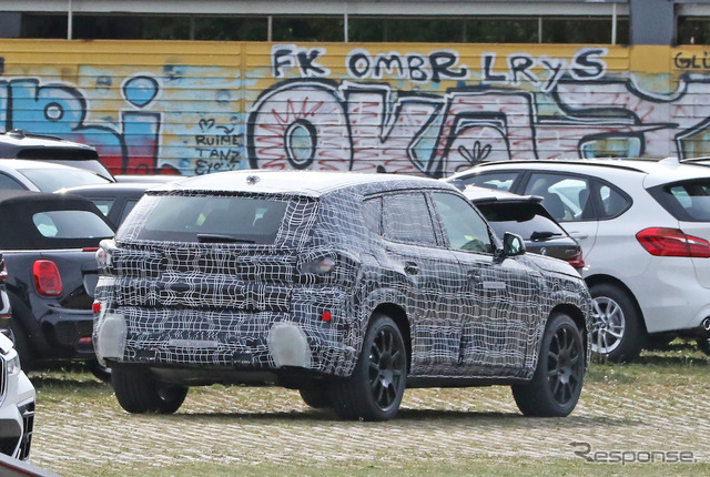 BMW X8 市販型プロトタイプ（スクープ写真）