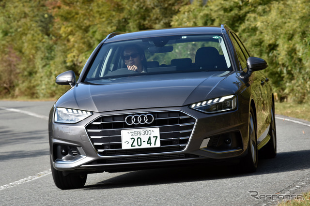 アウディ A4アバント 改良新型（35 TFSI Advanced）