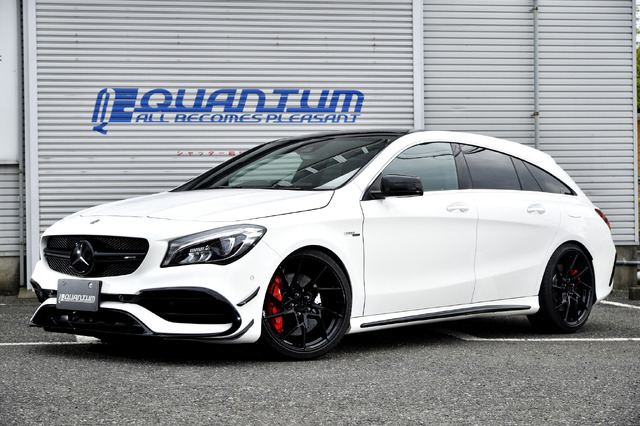 Mercedes Benz AMG CLA45