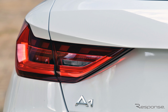 アウディ A1スポーツバック 25 TFSI