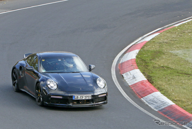 ポルシェ 911ターボ 謎のプロトタイプ（スクープ写真）