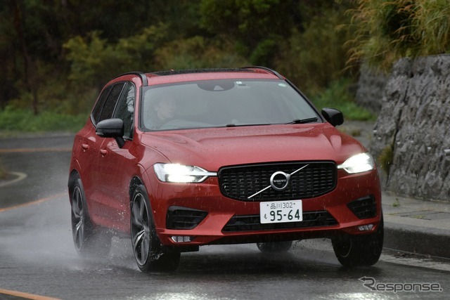 ボルボ XC60 B6 R-DESIGN