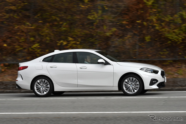 BMW 218d グランクーペ Play Edition Joy+