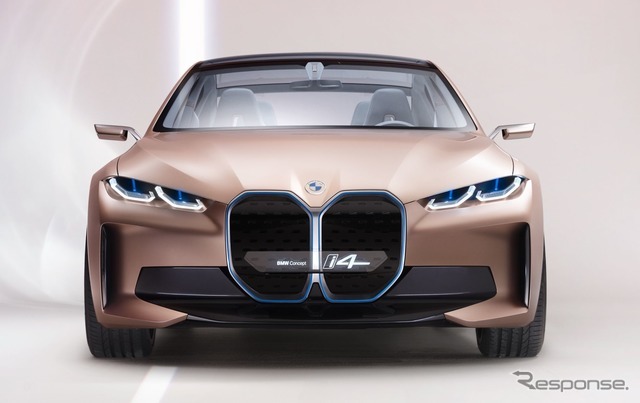 BMW コンセプト i4（参考）