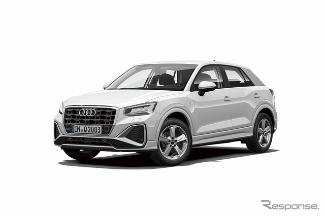 アウディ Q2 改良新型 Sライン