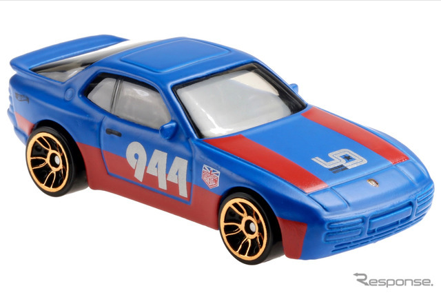 '89 ポルシェ 944ターボ（5月1日発売）