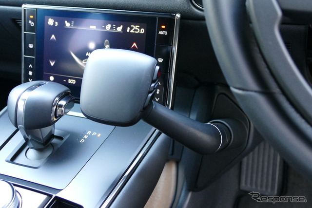 マツダ MX-30 EVモデル Self-empowerment Drive Vehicle（自操車）