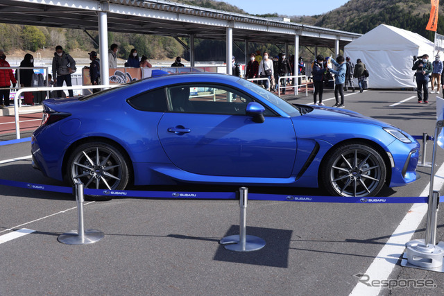 新型スバルBRZ