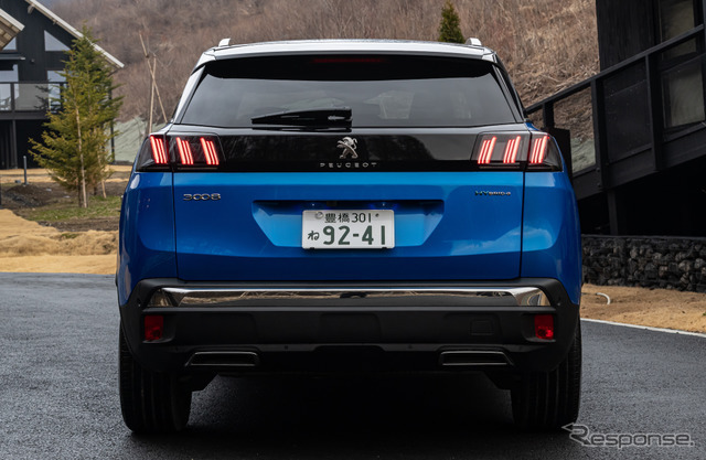 プジョー 3008 GT ハイブリッド4