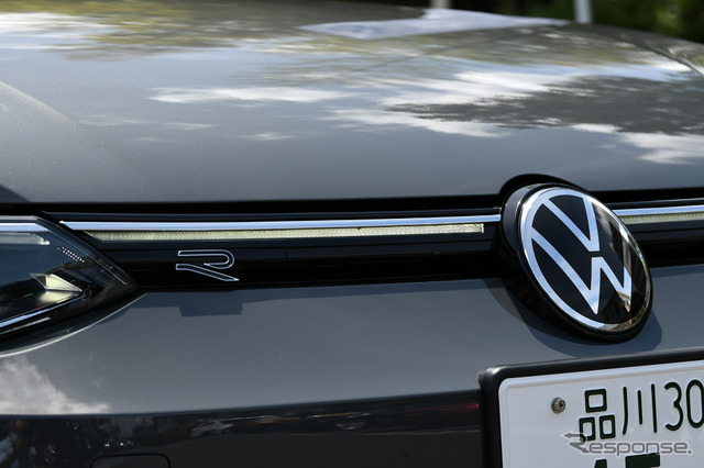 VW ゴルフ 新型（eTSI R-Line）