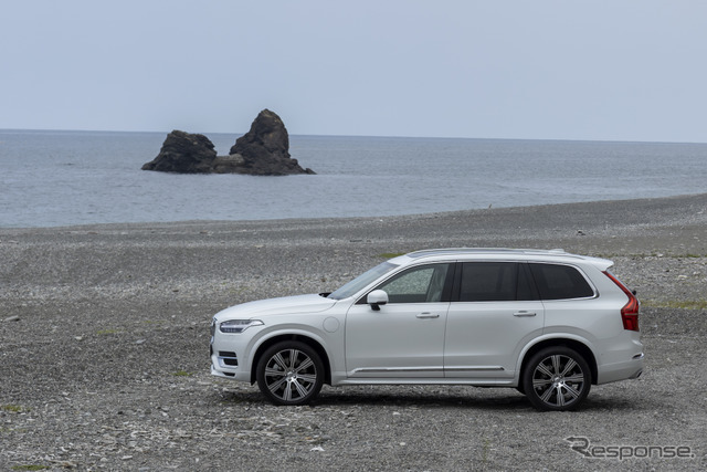 ボルボ XC90 リチャージ T8（XC90 Recharge Plug-in Hybrid T8 AWD Inscription）