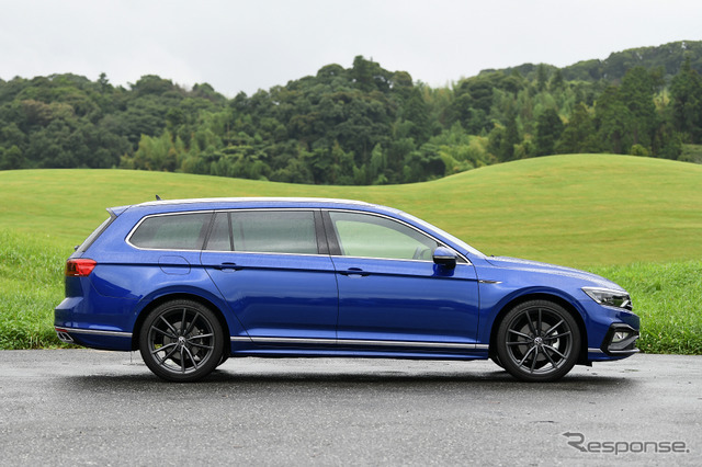 VW パサートヴァリアント 新型（TDI R-Line）