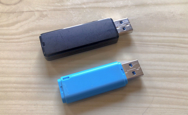 USBメモリの一例。