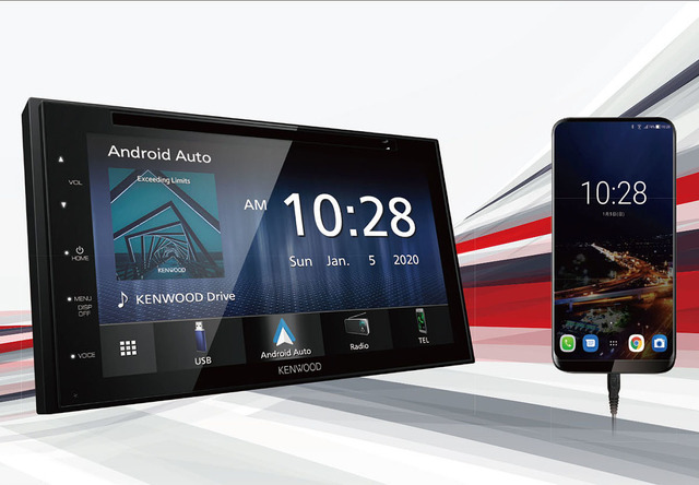 「Apple CarPlay」＆「androidauto」が使える「ディスプレイオーディオ」の一例（ケンウッド・DDX5020S）。