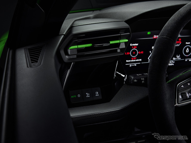 アウディ RS3 セダン 新型