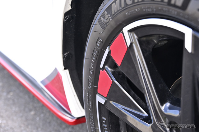 日産 ノートオーラ NISMO「NISMOパーツ」装着車