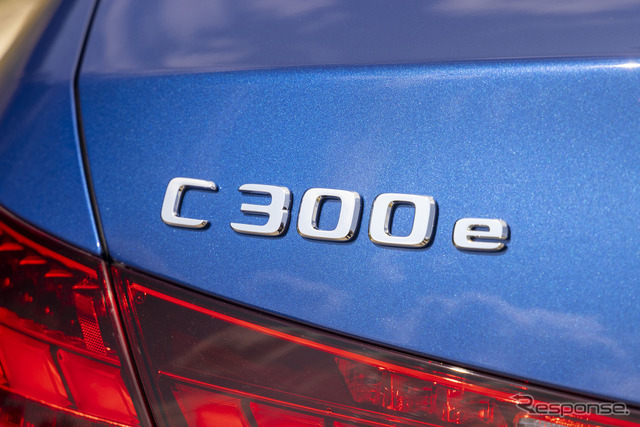 メルセデスベンツ Cクラス 新型（C300e 海外仕様）