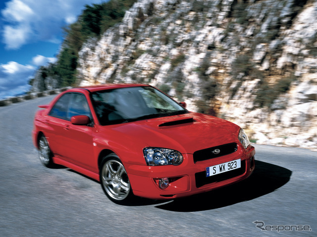 2002年スバル・インプレッサ・セダンWRX