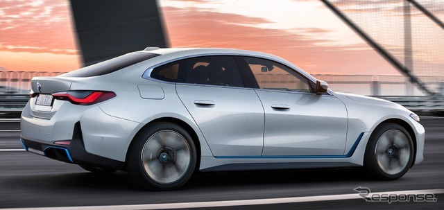 BMW i4