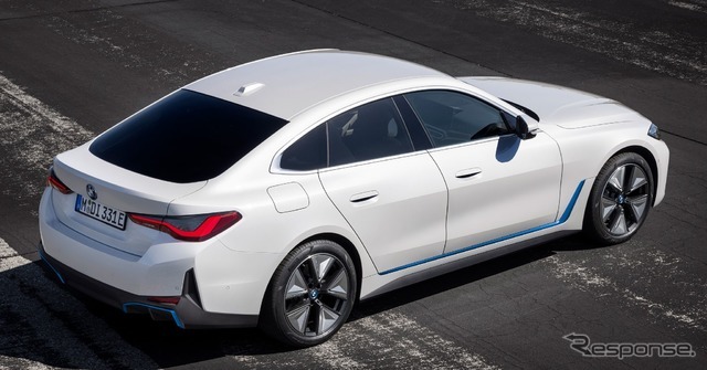 BMW i4