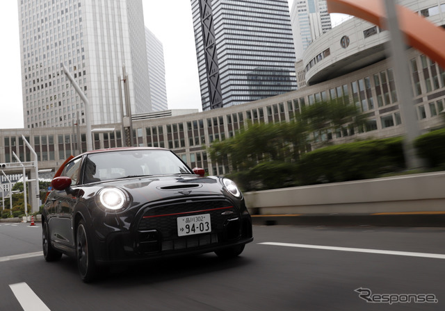 MINI John Cooper Works ハッチバックモデル