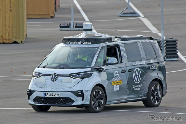 VW ID.BUZZ 市販型プロトタイプ（スクープ写真）