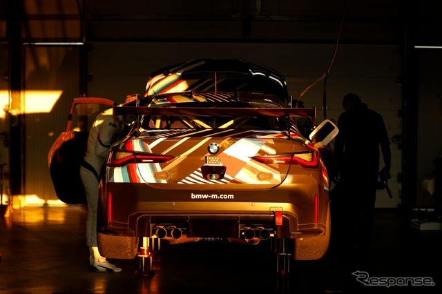 BMW M4 GT4 次期型の開発車両